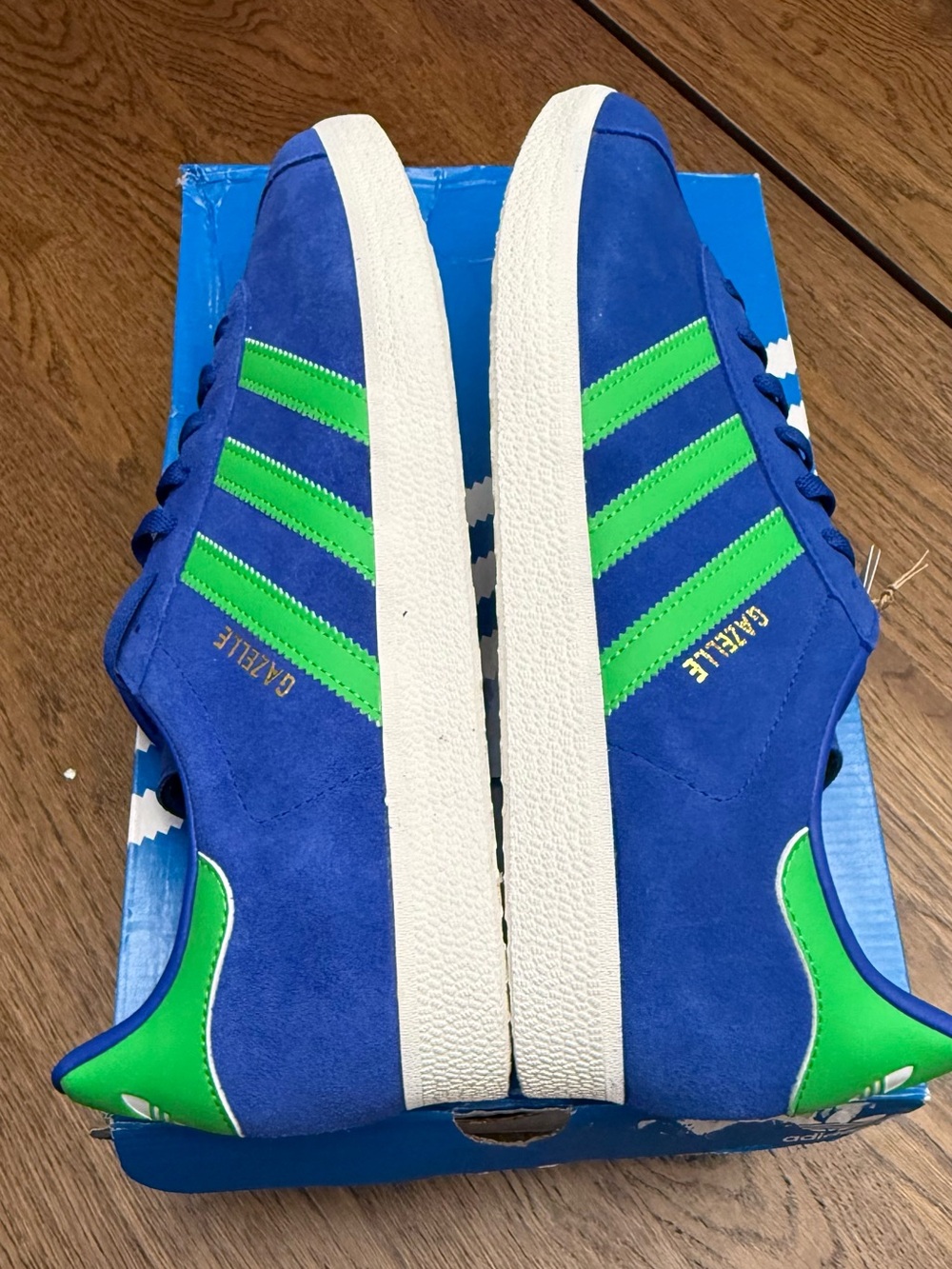 Adidas Gazelle Athletic Sneakers Shoes Blue Green White JH5389 Men's Size 12